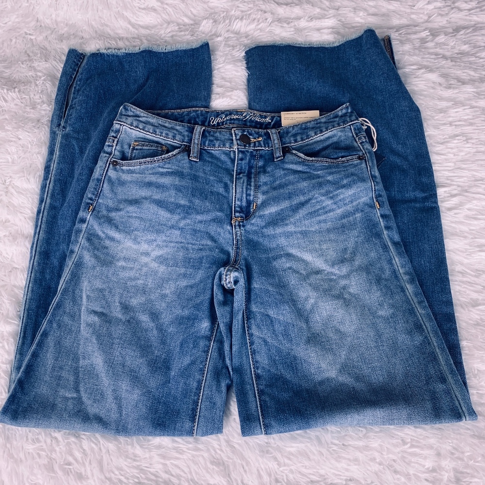 Universal Thread High Rise Jeans (NWT)-Size 00/24R
